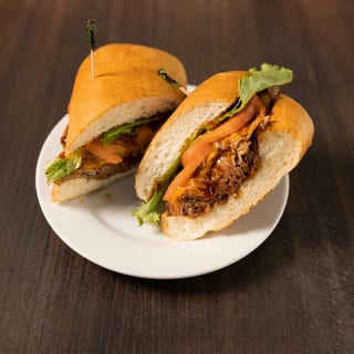 Grilled Tri Tip Sandwich