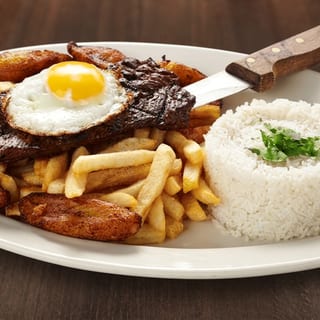 Bistec a Lo Pobre